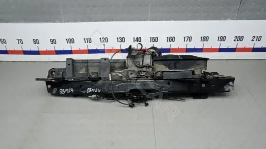 Рамка капота 8BM24VQ01