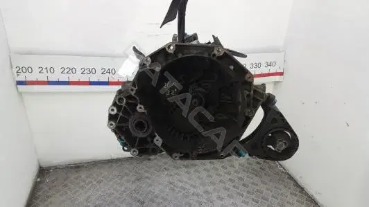 Механическая коробка передач (МКПП) 55567634, F40