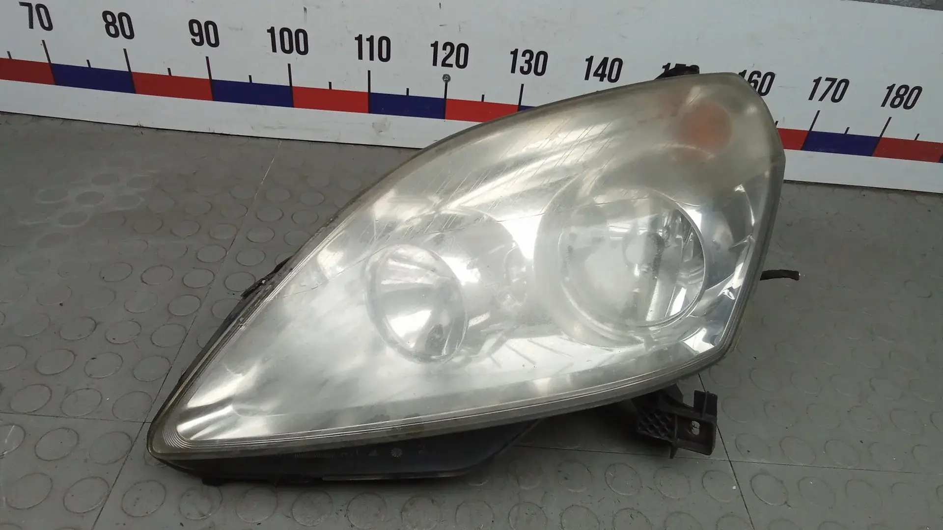 Фары MEP05MR01