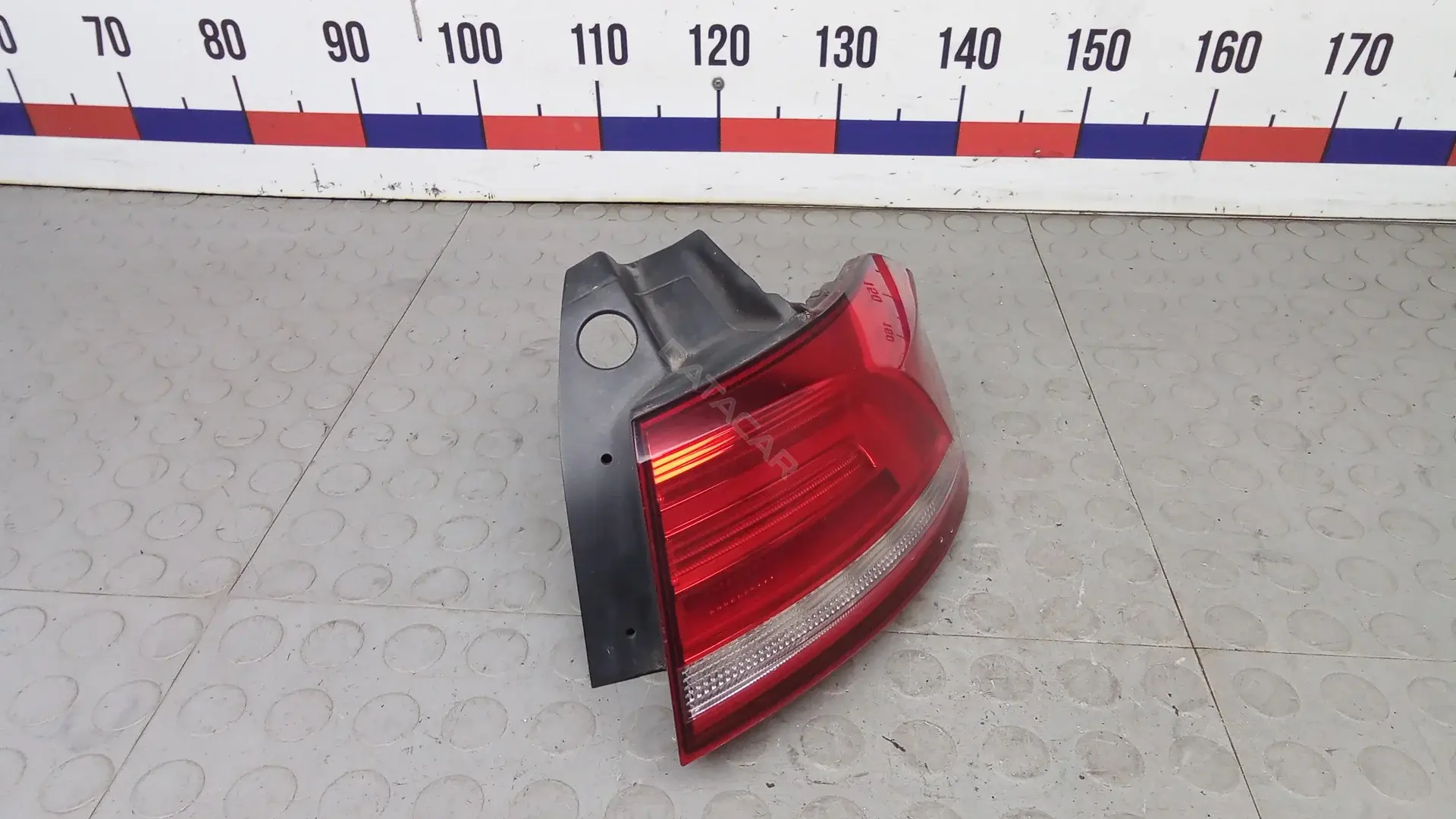 Задние фонари 3G9945096B