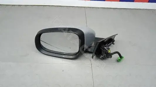 Наружное зеркало 7BM02JL01