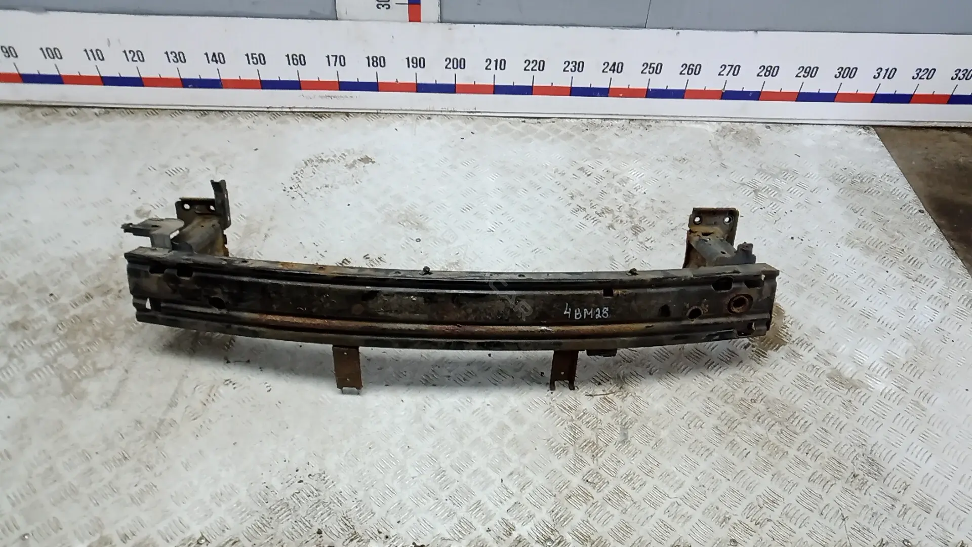 Усилитель бампера 620304CL0A, 622104CL1A, 622114CL0A
