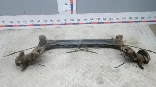 Балка подвески 6R0500051B