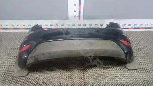 Задний бампер 1553554
