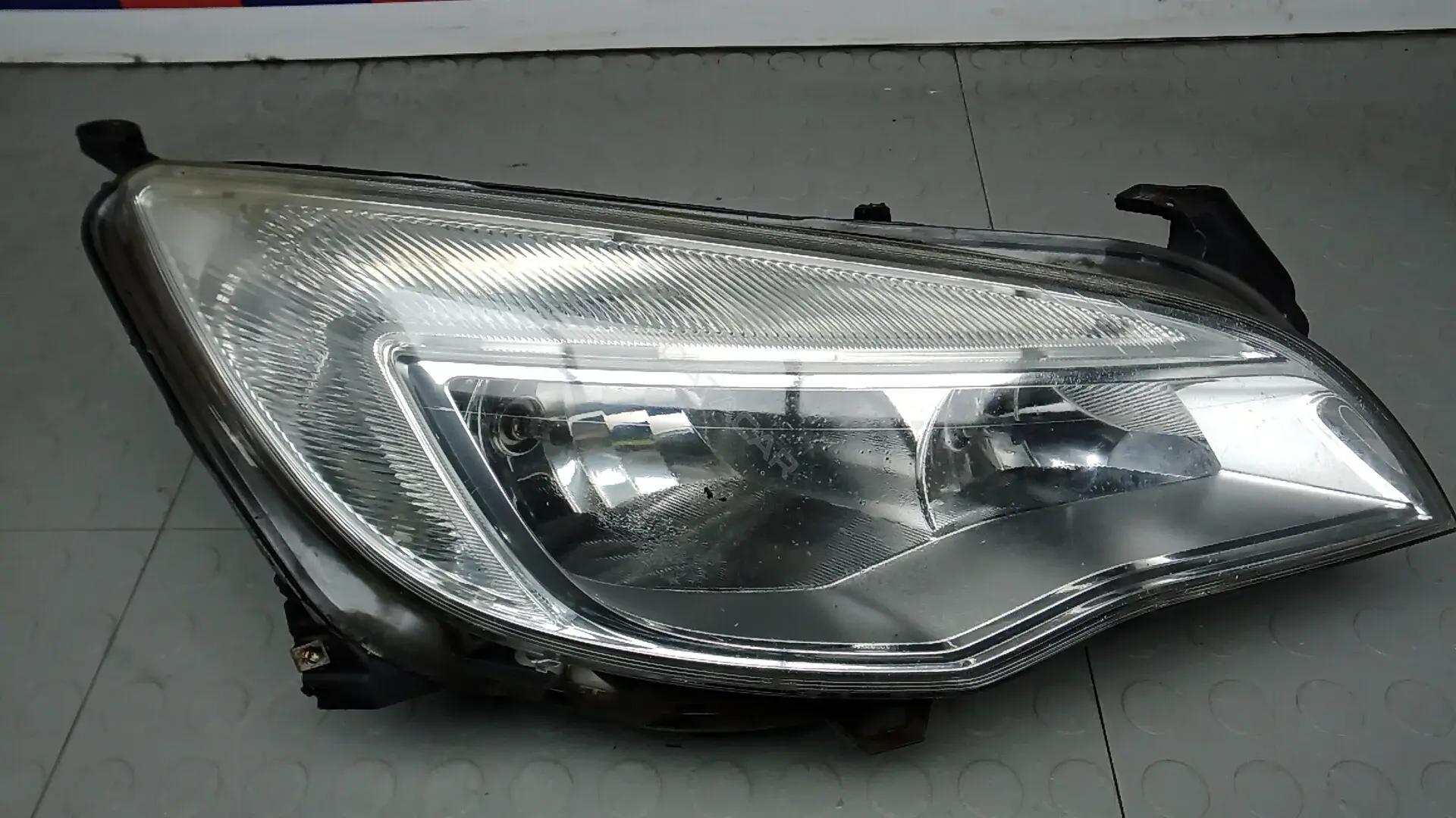 Фары POK17MU01