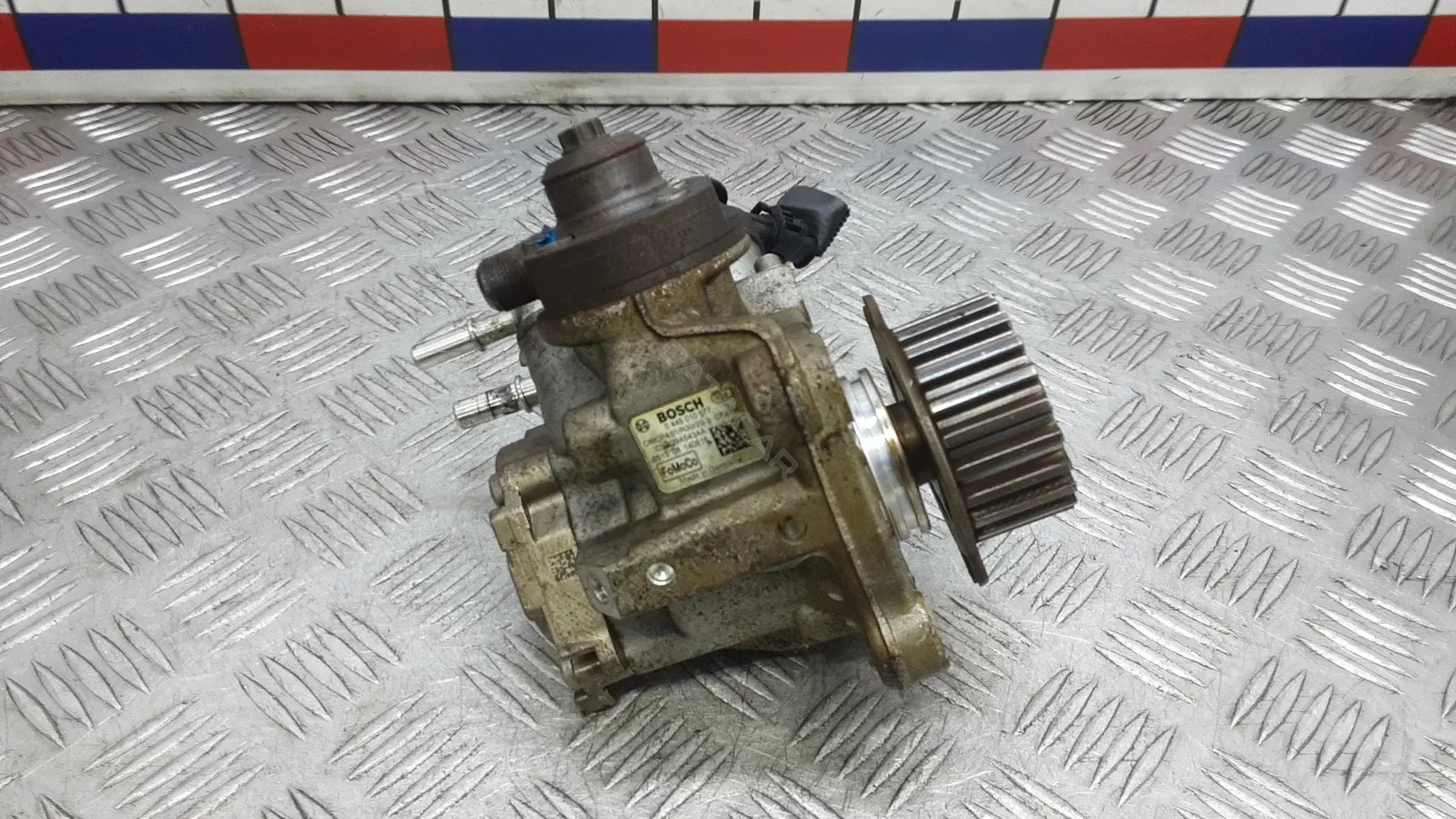 Насос высокого давления CV2Q9A543AA