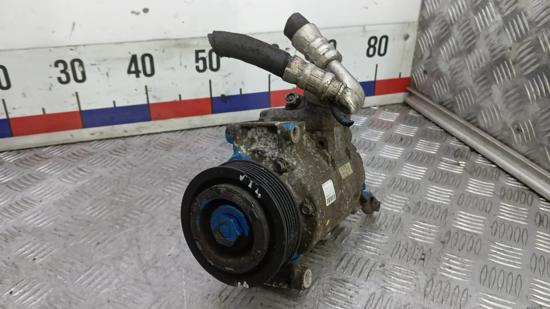 Компрессор кондиционера 4F0260805AP