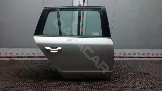 Дверь 3T9833056