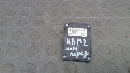 Камера переднего вида KBM02YD01