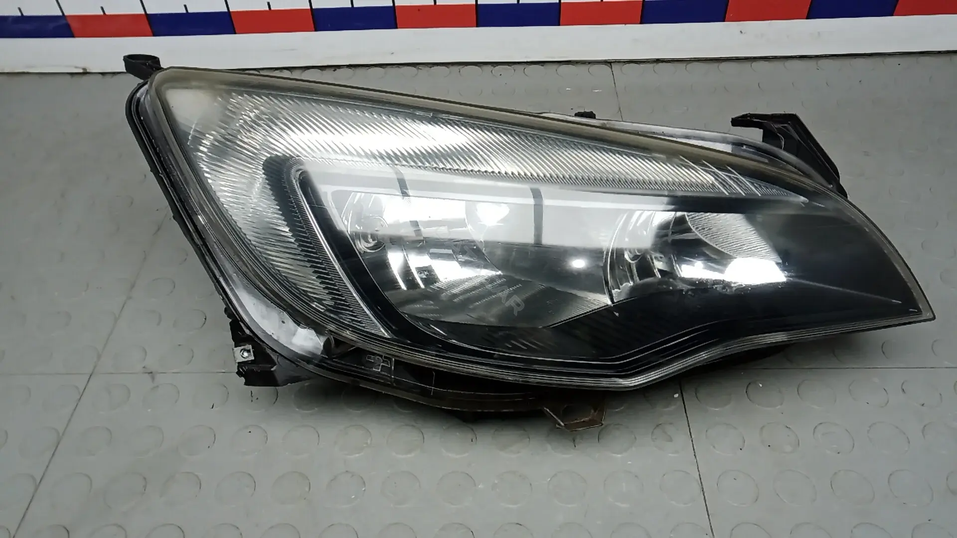 Фары POK01MU01