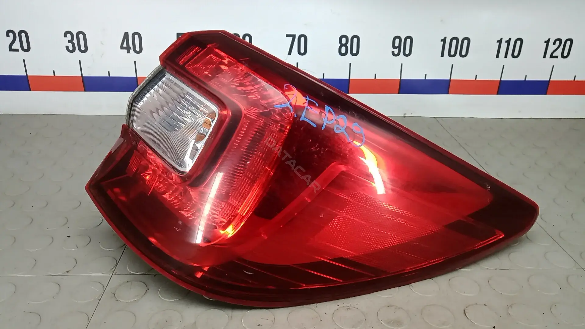 Задние фонари 84912AL050