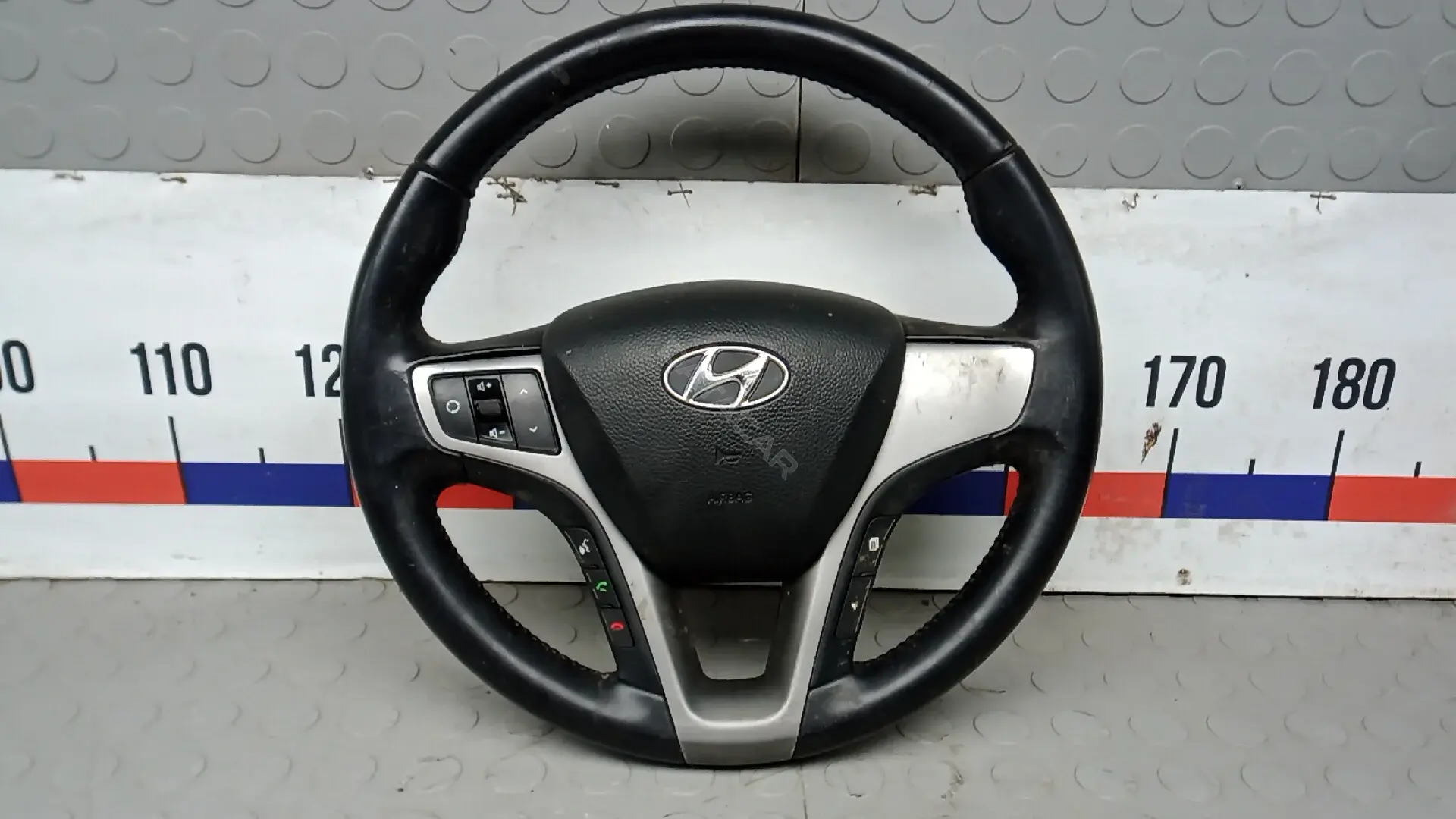 Руль 561103Z290VGR