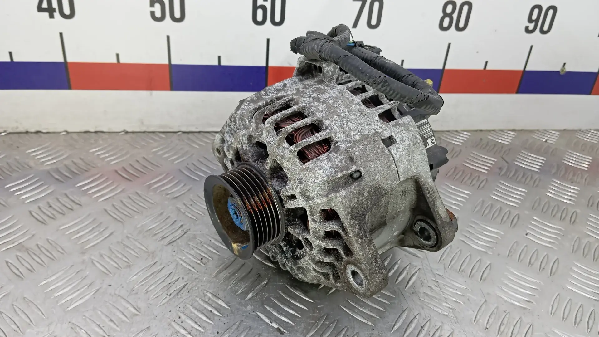 Генератор 37300-2B600