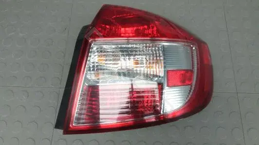Задние фонари UOK51MY01