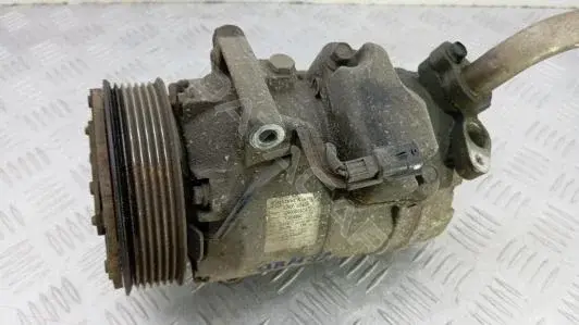Компрессор кондиционера 92600BB60A