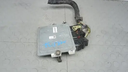 Блок управления двигателем av6112a650ge
