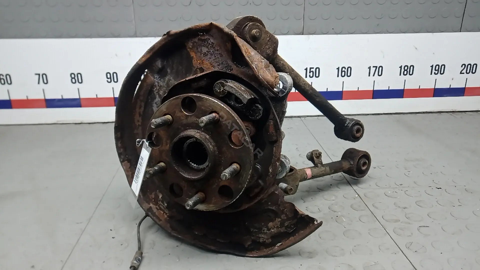 Ступица колеса NOK42MH01