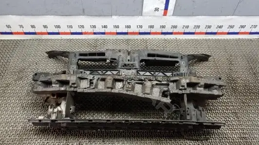 Панель передняя 1K0805588F