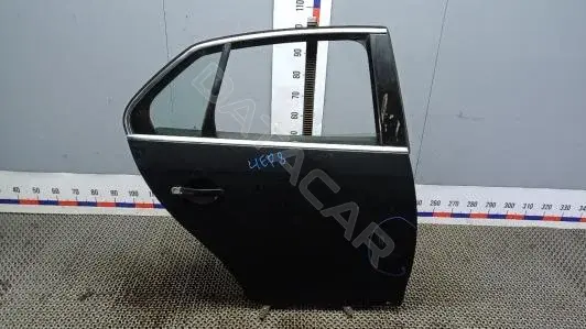 Дверь 1K5833106E, 1K5833302P