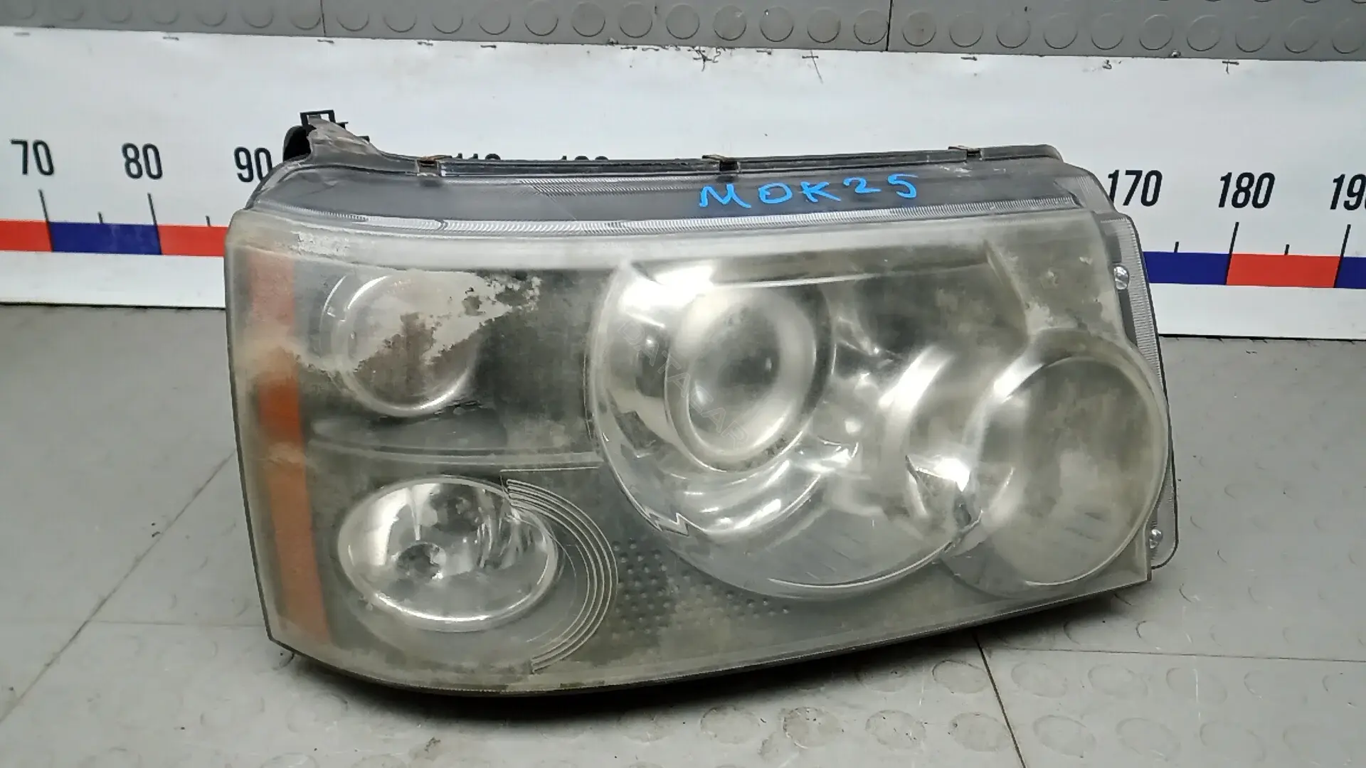 Фары MOK25MU01