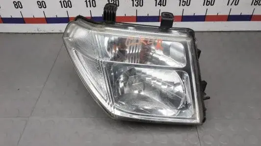 Фары CLK04MU01