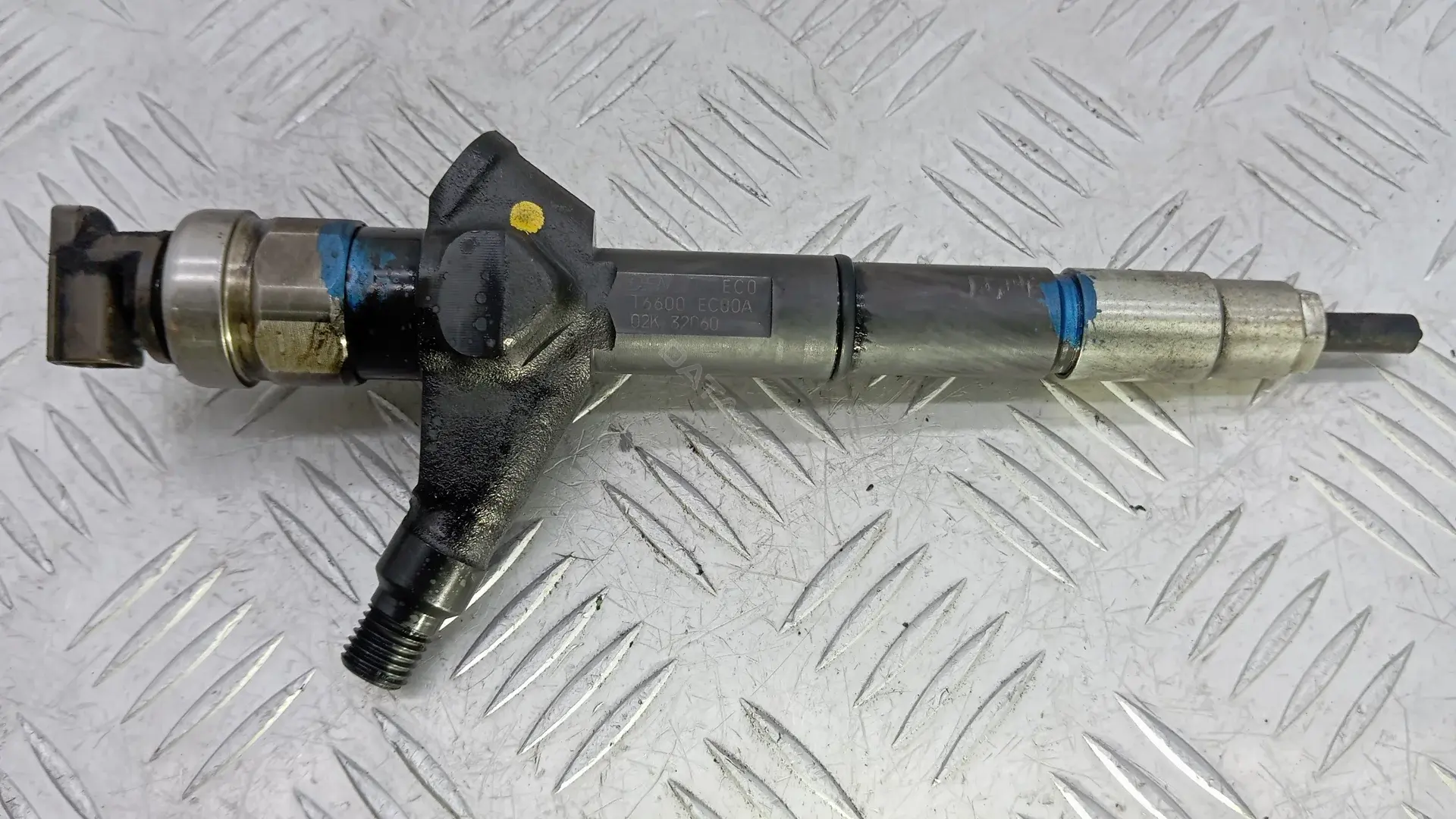 Форсунки 16600-EC00A