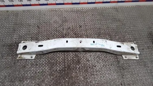 Усилитель бампера 8BG35G901