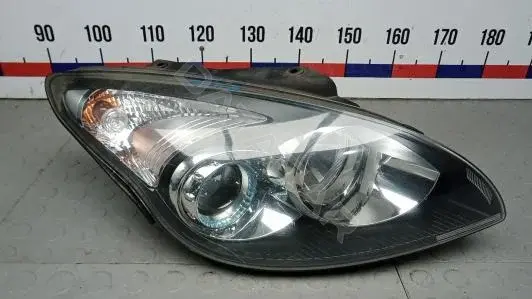Фары UOK59MU01