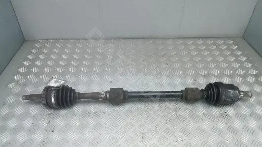 Приводной вал / Полуось 495012T450