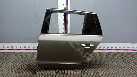 Дверь 3T9833055