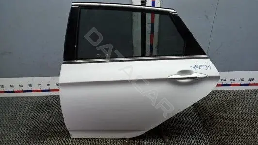 Дверь 770033Z000