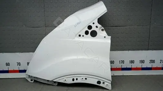 Крыло переднее 4BG15D901