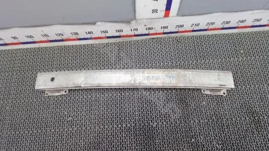 Усилитель бампера GEP12HI01