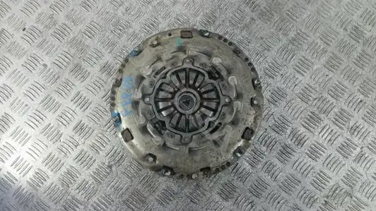 Маховик FEP25A401