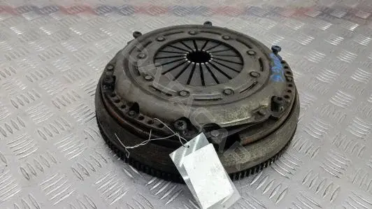 Маховик 8BG06A401