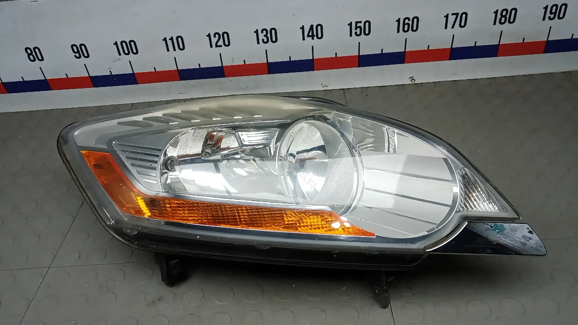 Фары BEP23MU01