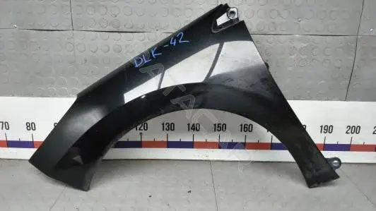 Крыло переднее DLK42D901