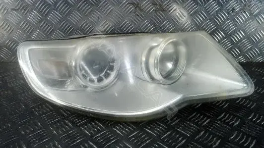 Фары ZDN17MU01