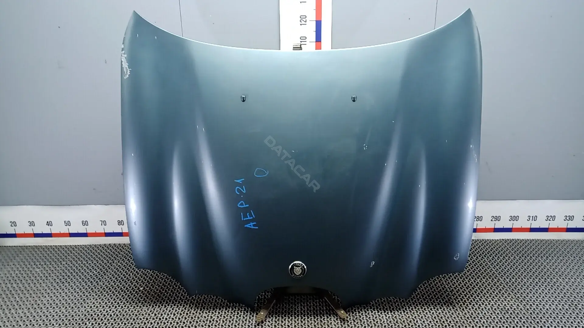 Капот AEP21D201