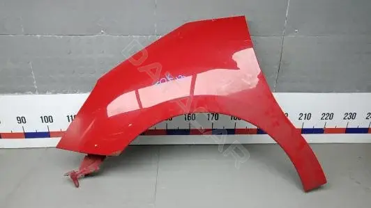 Крыло переднее TOK13D901
