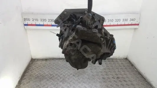 Механическая коробка передач (МКПП) F40