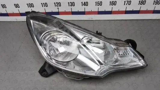 Фары UOK14MU01