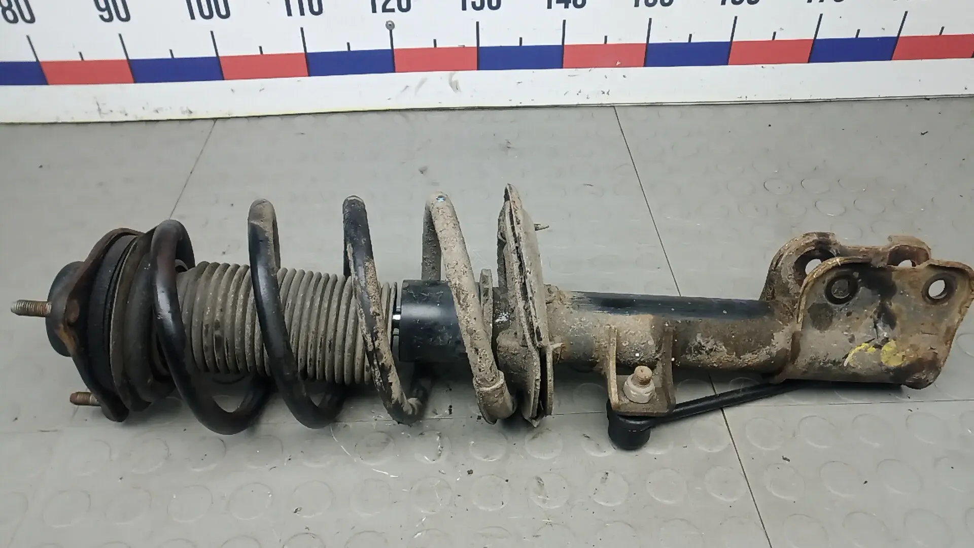 Амортизаторы DLK71N801