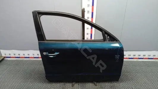 Дверь 3T0831056