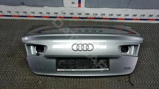 Крышка багажника 4G5827023C