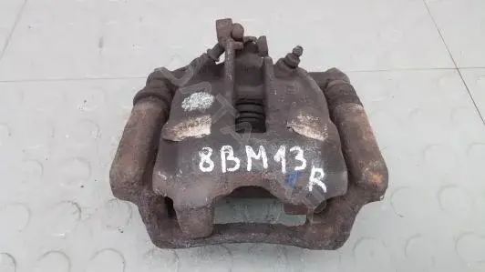 Скоба суппорта 8BM130P01