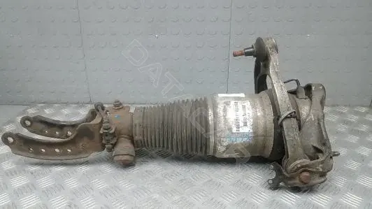 Амортизаторы 7L8616039, 7L8616040D