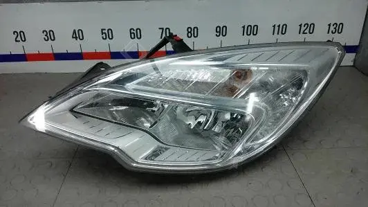 Фары SOK76MR01