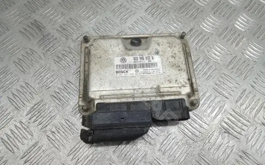 Блок управления двигателем 022906032BE, 026207565
