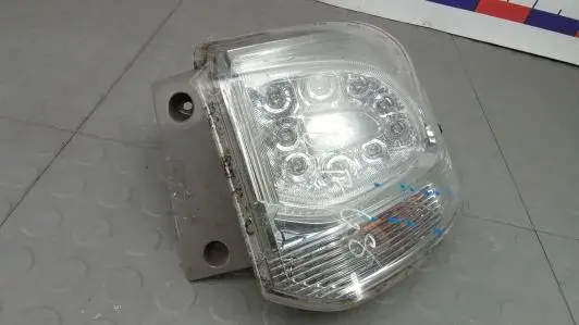Задние фонари 8330A790